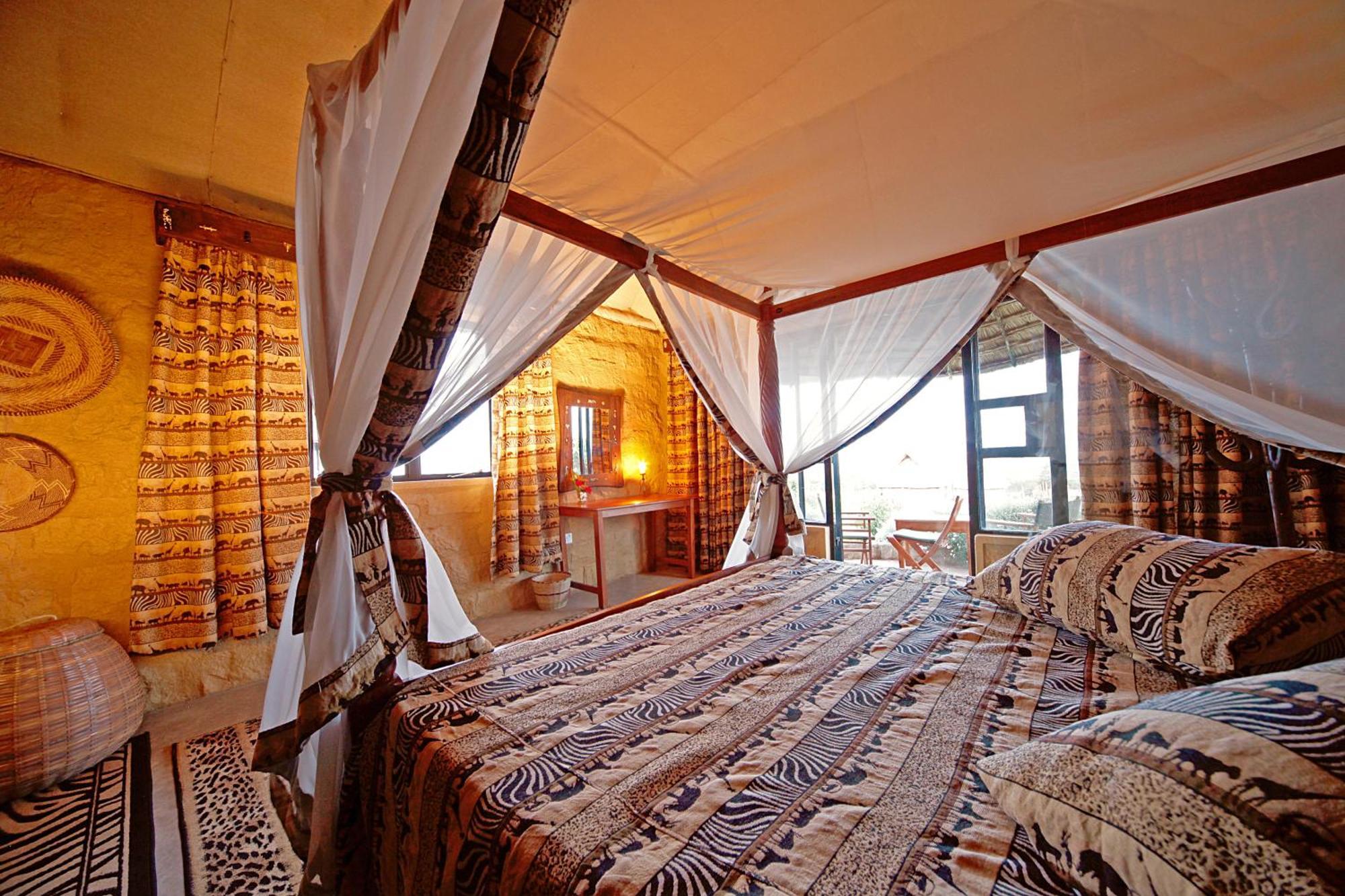 Rhino Watch Safarilodge Mweiga Ngoại thất bức ảnh
