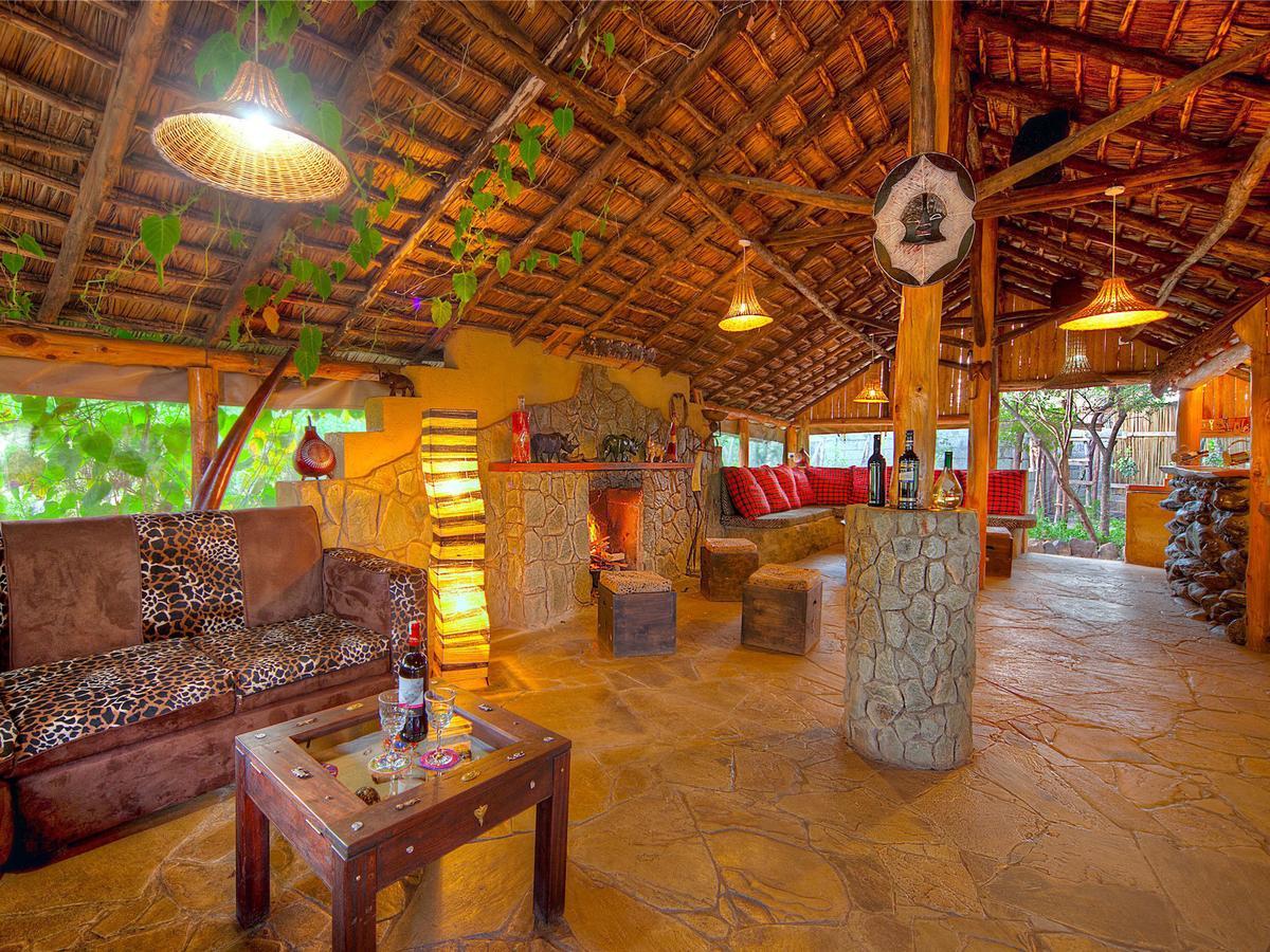 Rhino Watch Safarilodge Mweiga Ngoại thất bức ảnh