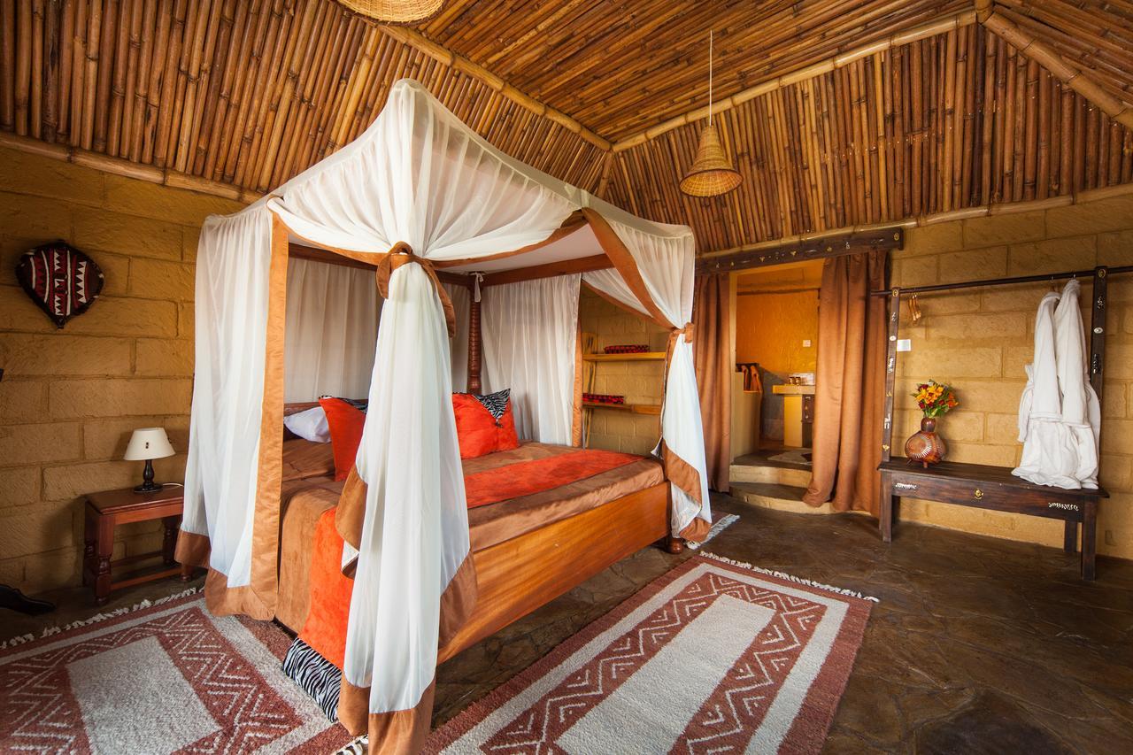 Rhino Watch Safarilodge Mweiga Ngoại thất bức ảnh