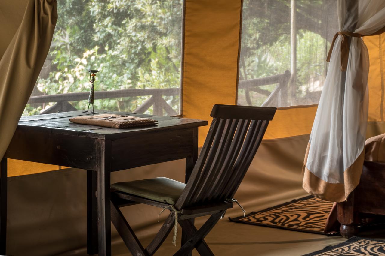 Rhino Watch Safarilodge Mweiga Ngoại thất bức ảnh