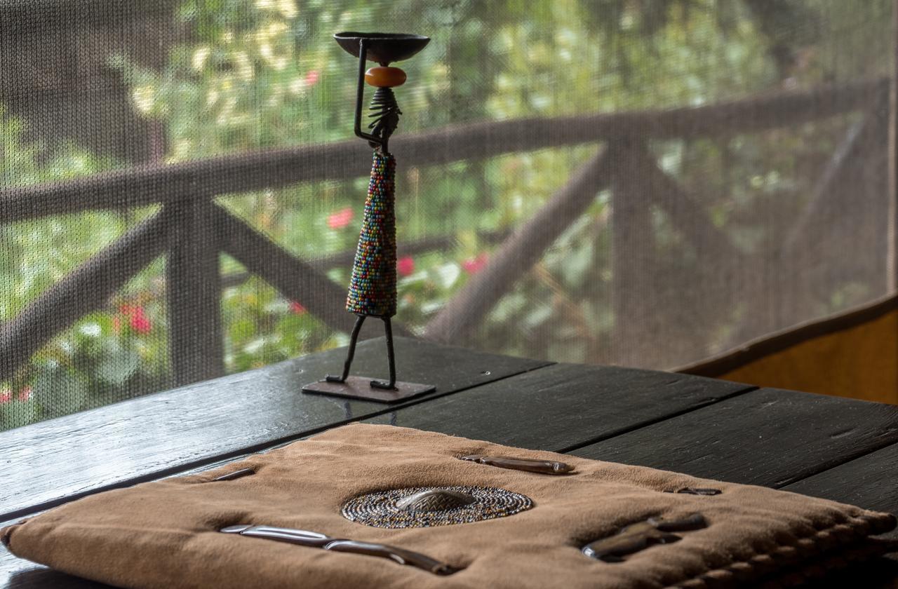 Rhino Watch Safarilodge Mweiga Ngoại thất bức ảnh