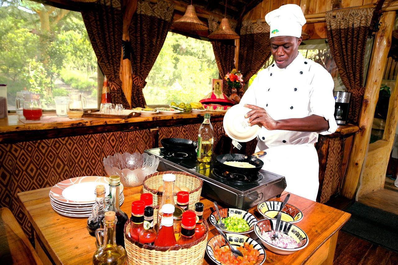 Rhino Watch Safarilodge Mweiga Ngoại thất bức ảnh