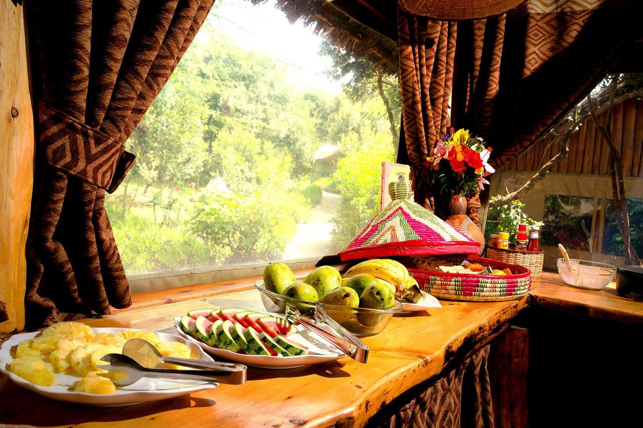Rhino Watch Safarilodge Mweiga Ngoại thất bức ảnh